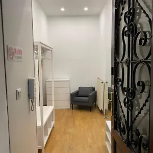  Apartamento 100m2 Naehe 1010