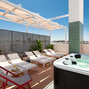  Appartement Magno San Gil - Shared Jacuzzi Spanje